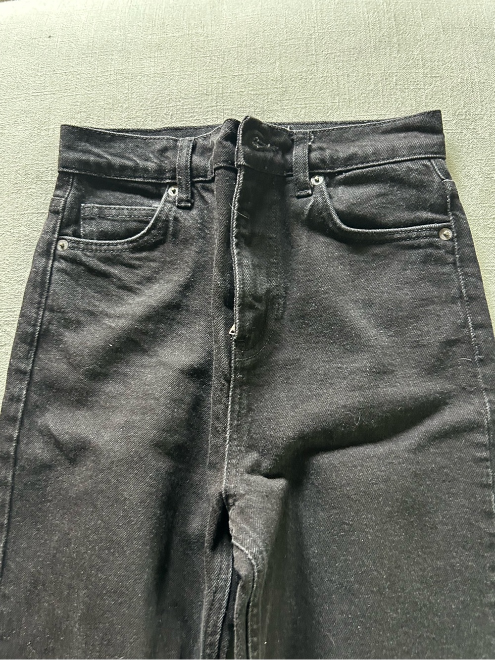 Reformation Jeans Straight Leg in Black Waist 24